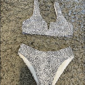 swimsuit size medium